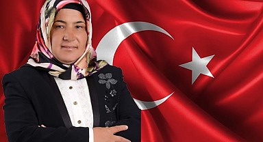 Pakize Ay'dan yeni yıl mesajı