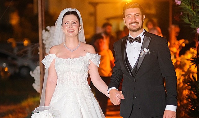 Özcan ve Keskinaslan ailelerinin mutlu günü