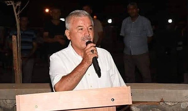 İbrahim Gümüş'ten duygulandıran Cumhuriyet şiiri