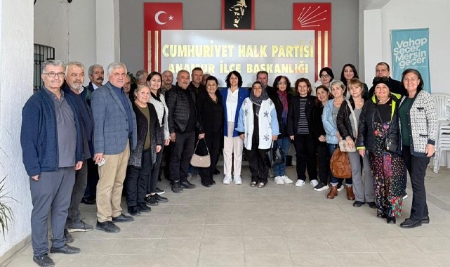 CHP Kadın Kolları'ndan 5 Aralık basın açıklaması