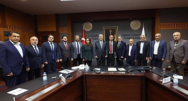 Muz üreticisine yeni yıl müjdesi: İthalat vergisi artırıldı