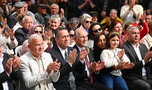 Ali Mahir Başarır Anamur'da vatandaşlarla buluştu