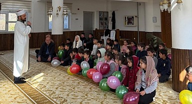 Anamur’da çocuklar camide buluştu