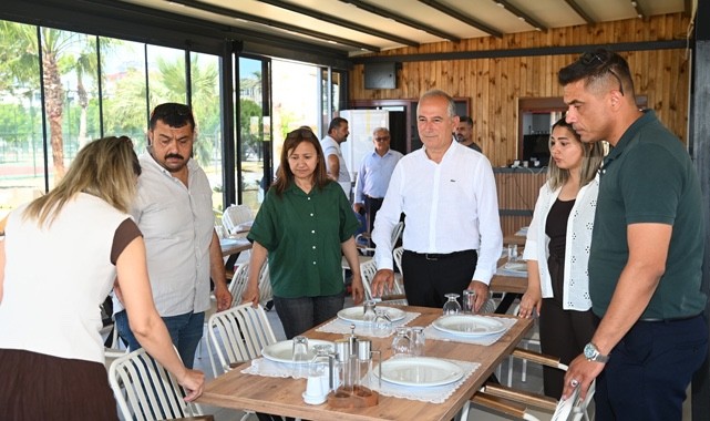 Halk Balık Restoranı Rauf Denktaş Parkı'nda hizmete açıldı