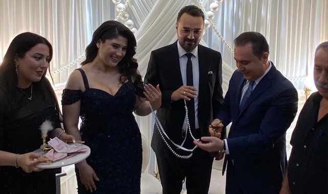 Üstün ve Yılmaz ailelerinin mutlu günü