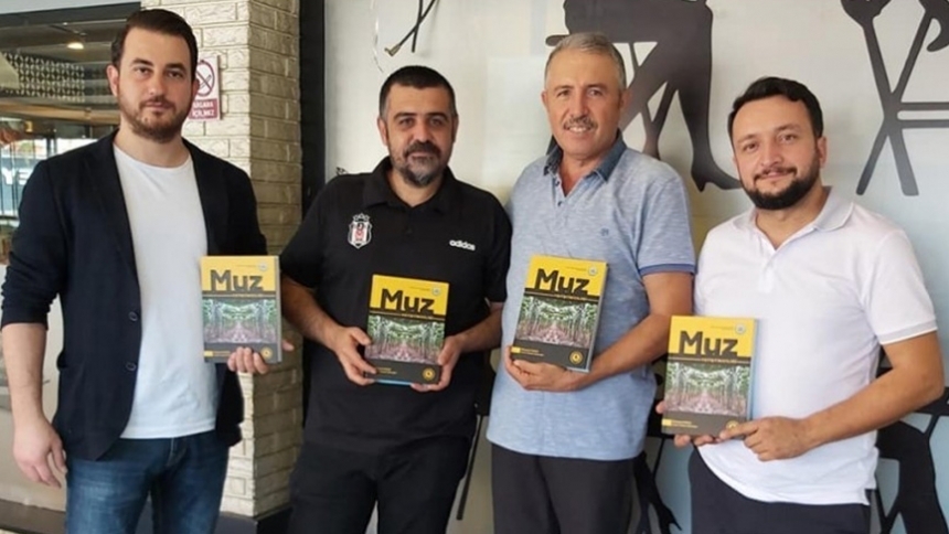 Kozak’ın muz kitabı yayında