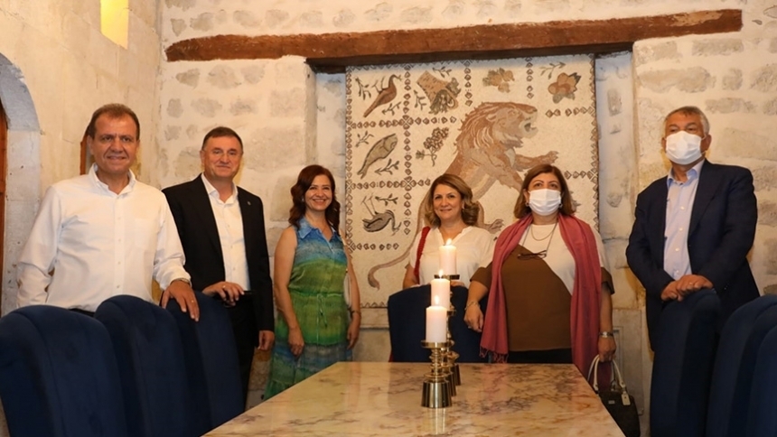 Mersin ve Hatay'dna örnek dayanışma