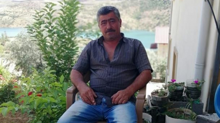 Göçük altında kalan işçi hayatını kaybetti