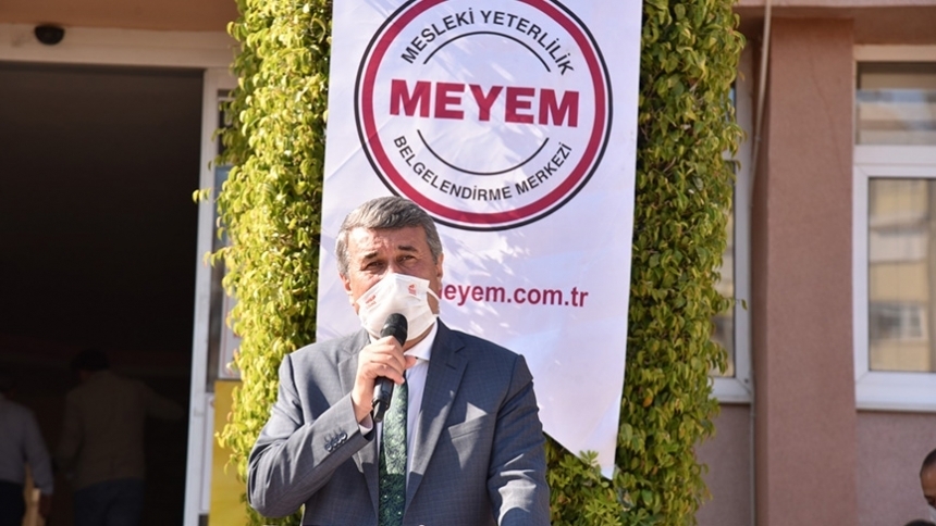Başkan Kılınç’tan nitelikli iş gücüne destek