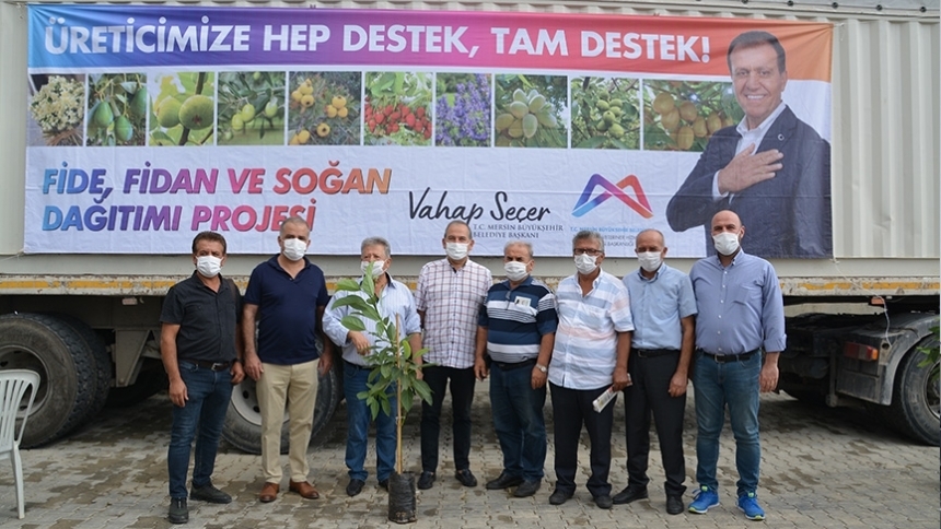 Seçer’den üreticilere tam destek