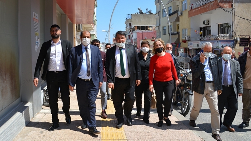Karış ve Şahincileroğlu’ndan esnaf ziyareti