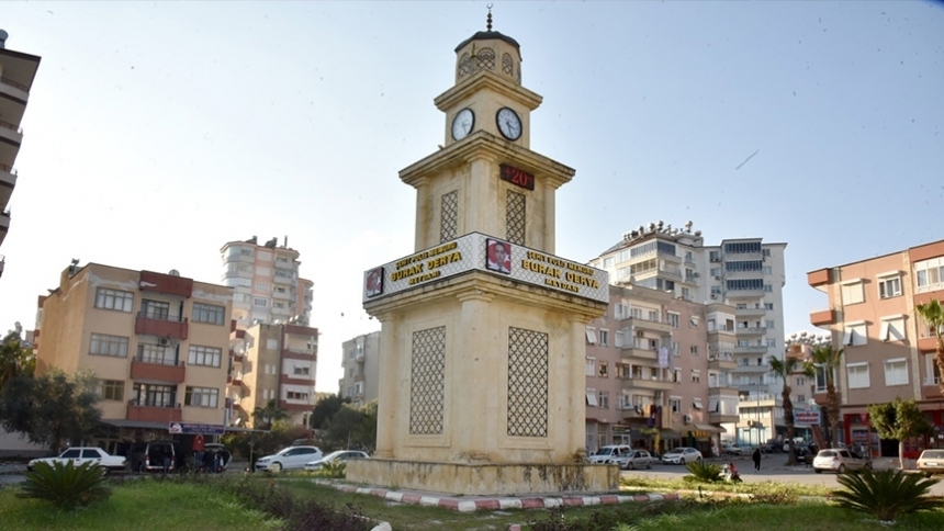 Şehit Derya’nın ismi saat kulesine verildi