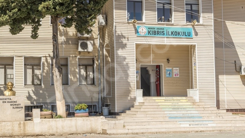 Kıbrıs İlkokulu Stem etiketi almanın mutluluğunu yaşıyor