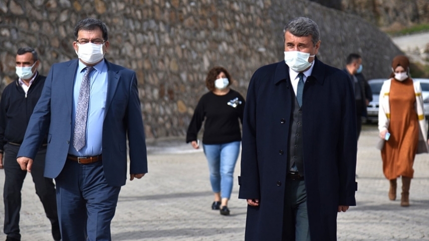 Kılınç okullara desteğini sürdürüyor