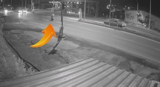 Kaza anı güvenlik kamerasında