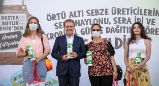 Başkan Seçer'den çiftçiye tam destek